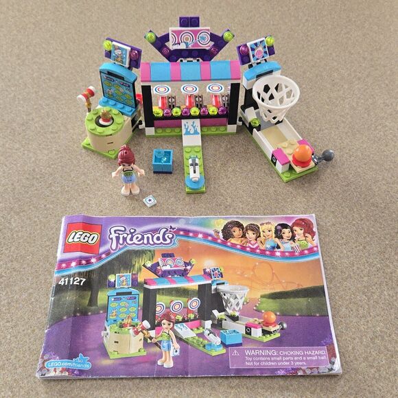LEGO Friends 41127 Amusement Park Arcade 100% Complete Set w/ Manual & Mini Doll - Picture 1 of 13